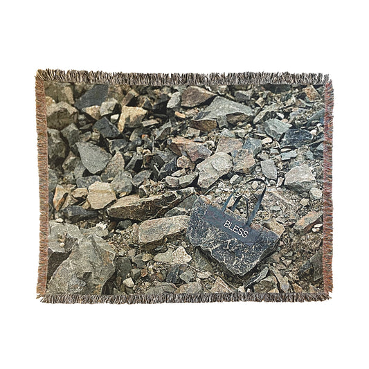 Nº75 Stonebag Blanket