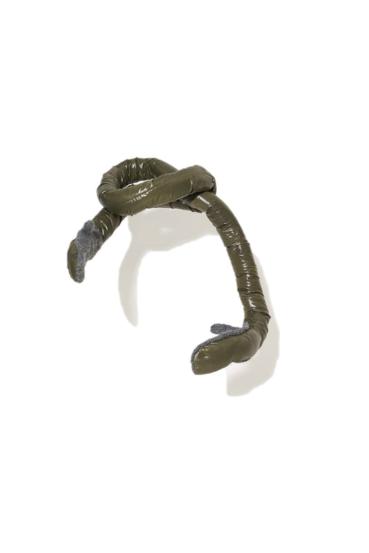 Snakegloves